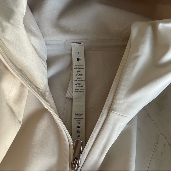 Lululemon White Opal RepelShell Rain Jacket - Picture 3 of 7